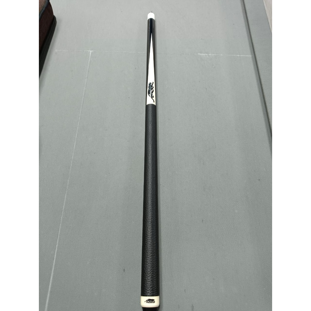 Butt billiard predator sp2