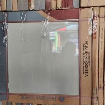 GRANIT LANTAI 60X60 TOSCANA STONE CREAM POLOS | Glossy