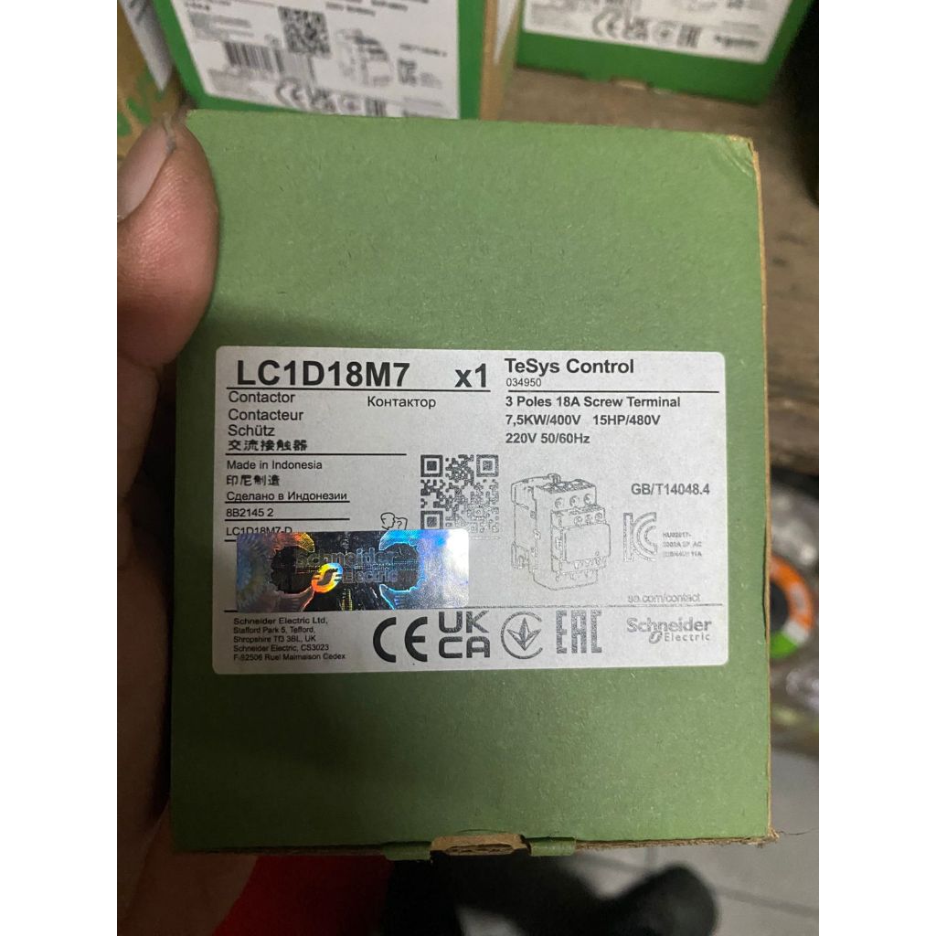 Contactor Schneider LC1D18M7