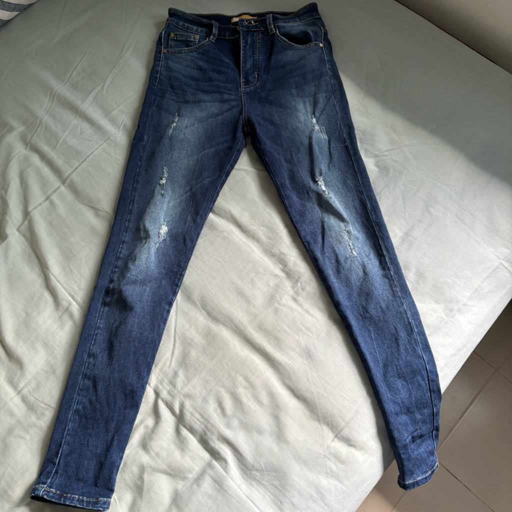 Preloved Ada Fashion Jeans