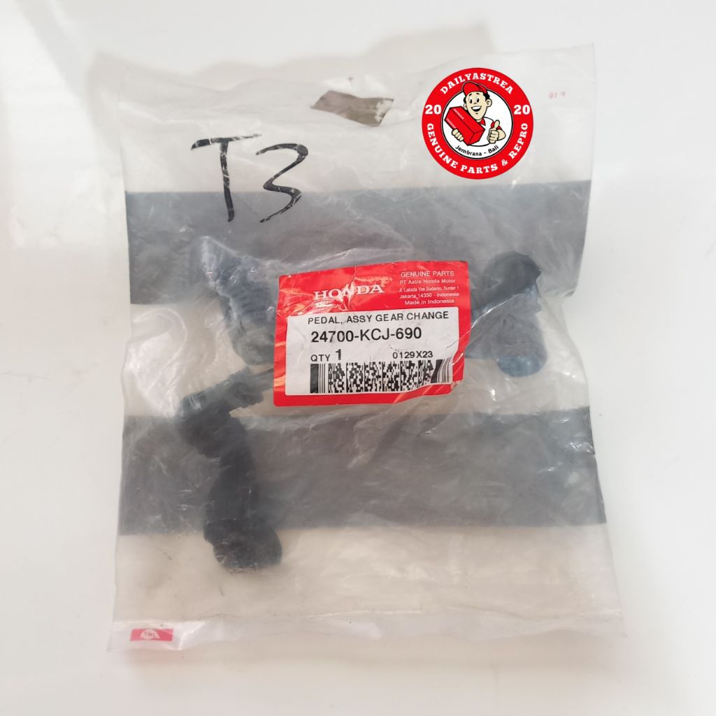PEDAL GEAR ASSY OPERAN GIGI PERSENELENG HONDA TIGER 2000 LAWAS LAMA ORIGINAL 24701-KCJ-690