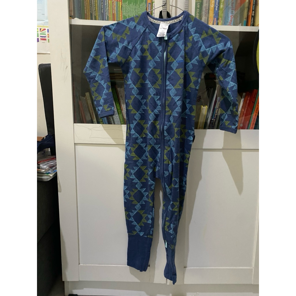 Bonds sleepsuit