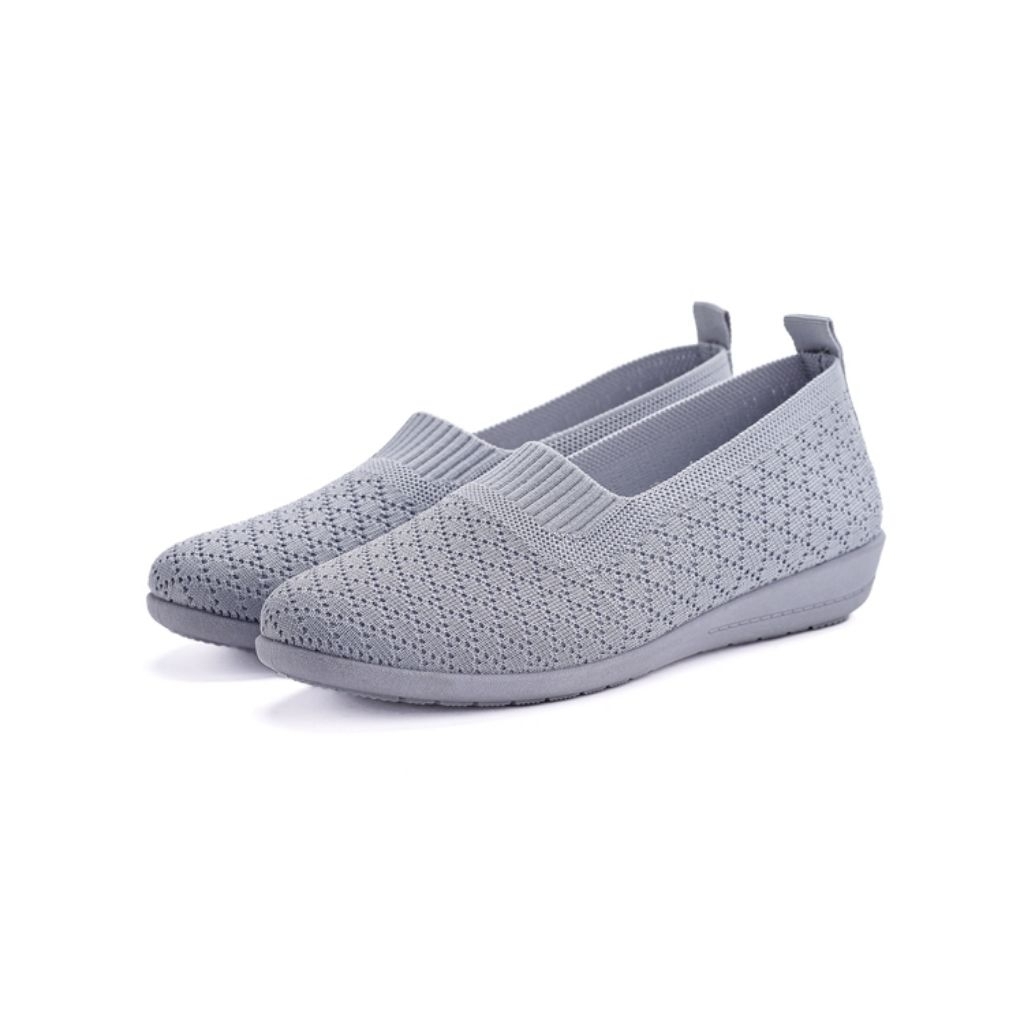 Sepatu Snickers Wanita Bahan Rajut Comfortable For Daily