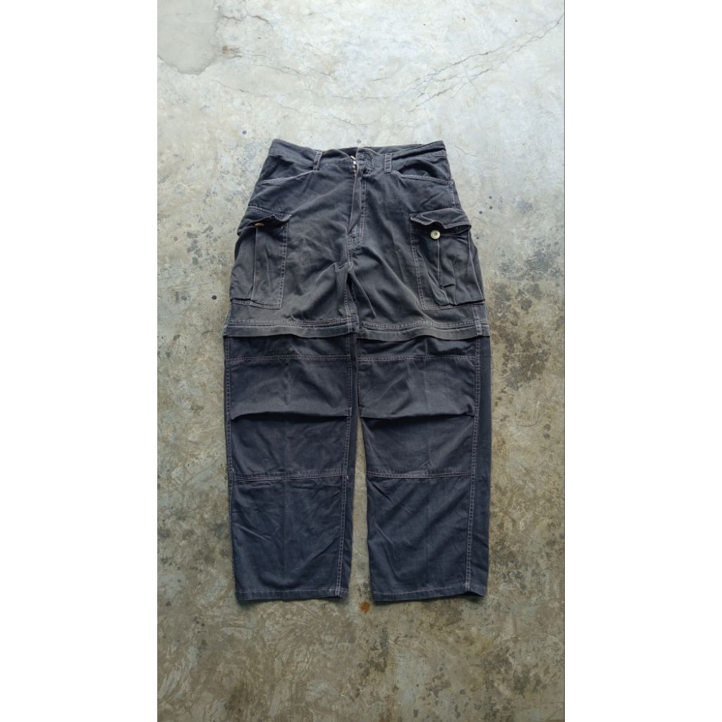 Celana Cargo Multipocket