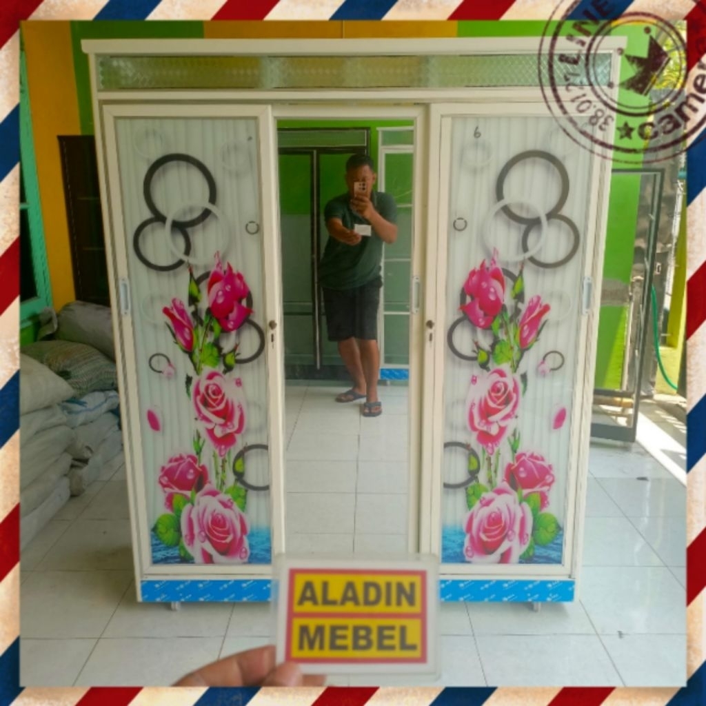 Lemari Baju 3Pintu Sliding//Kanan Lipatan//Kiri Gantungan//Tengah Laci+Box make up//Almini Tebal