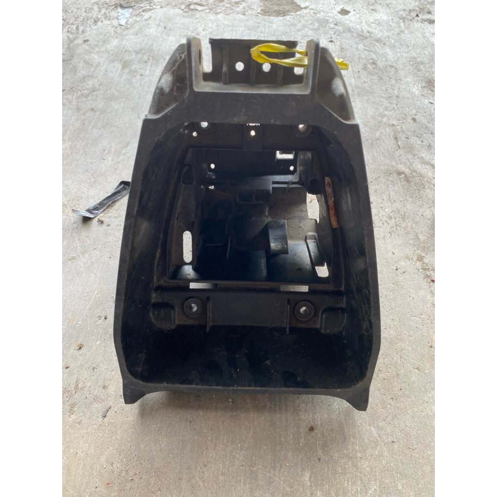 box bagasi bawah jok wadah tempat aki vega zr rr original copotan