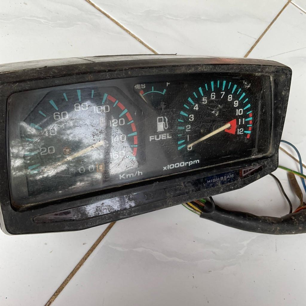 Speedometer GL100