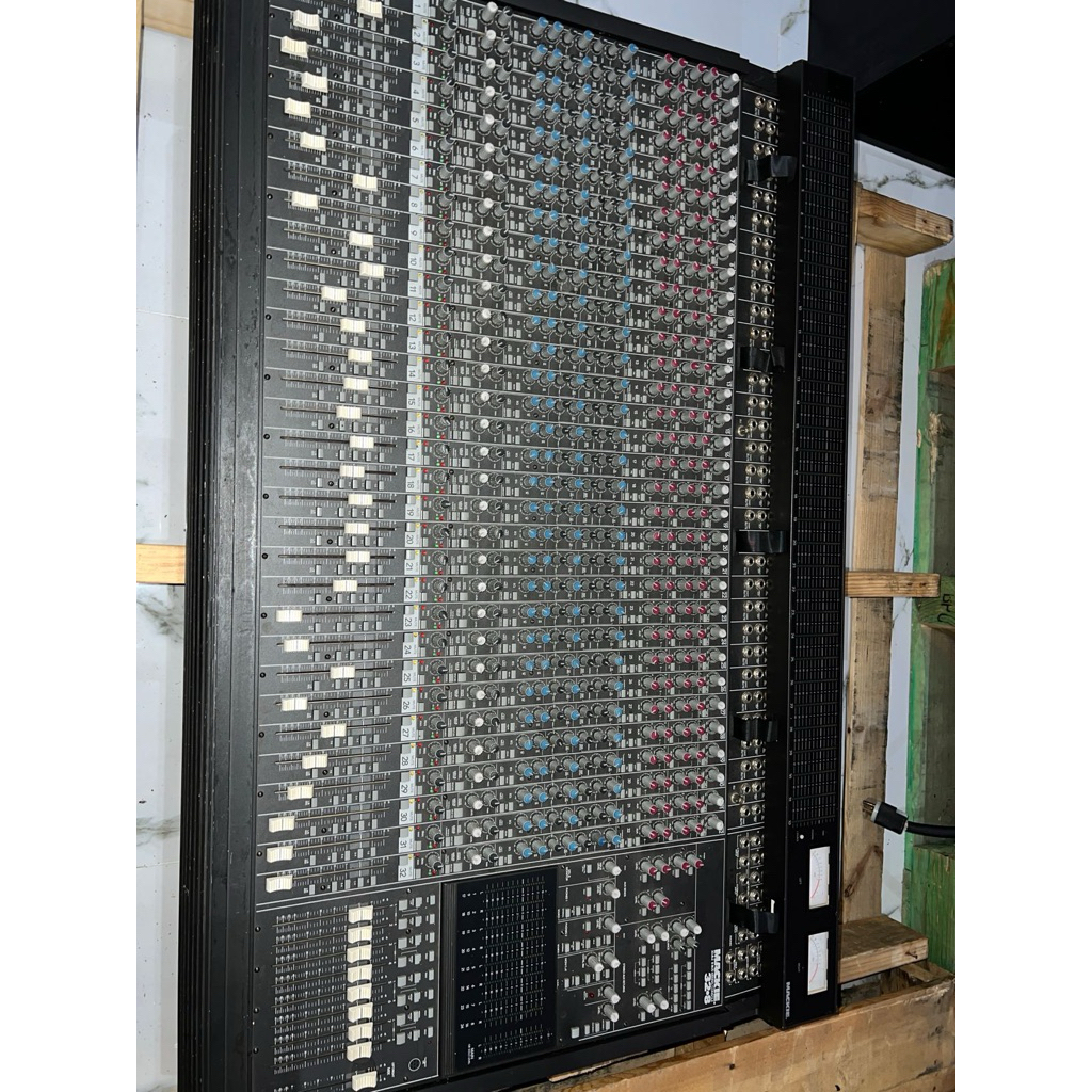 Mixer Mackie 32.8 Original Mulus No Minus