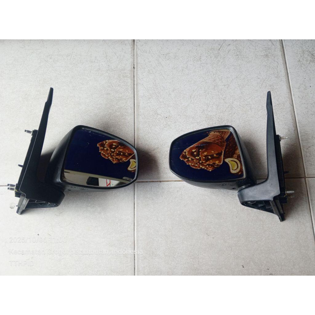 Spion Manual Avanza Xenia Komplit 2012-2021 Original Toyo