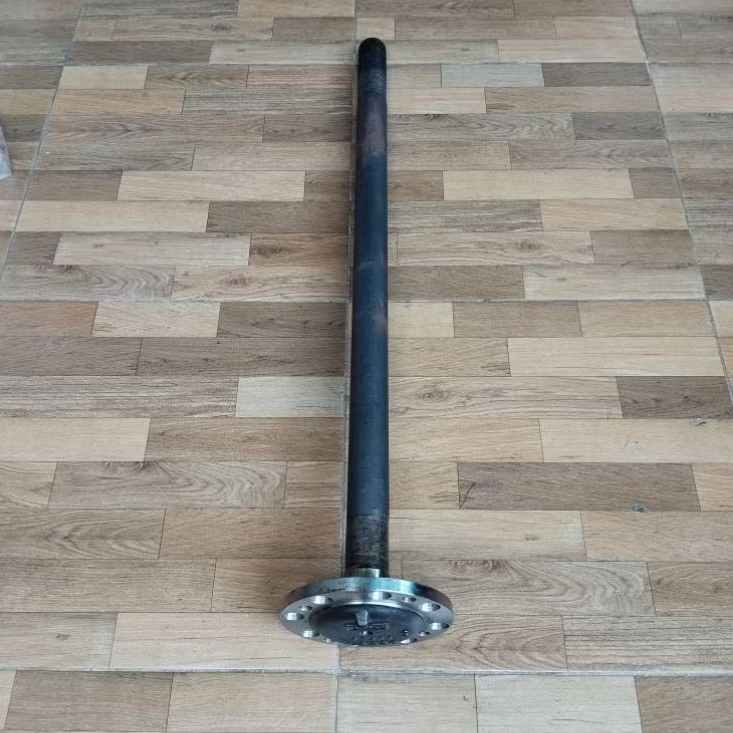 as roda belakang stik as belakang hino dutro 125 130 toyota Dyna saurus 125 130