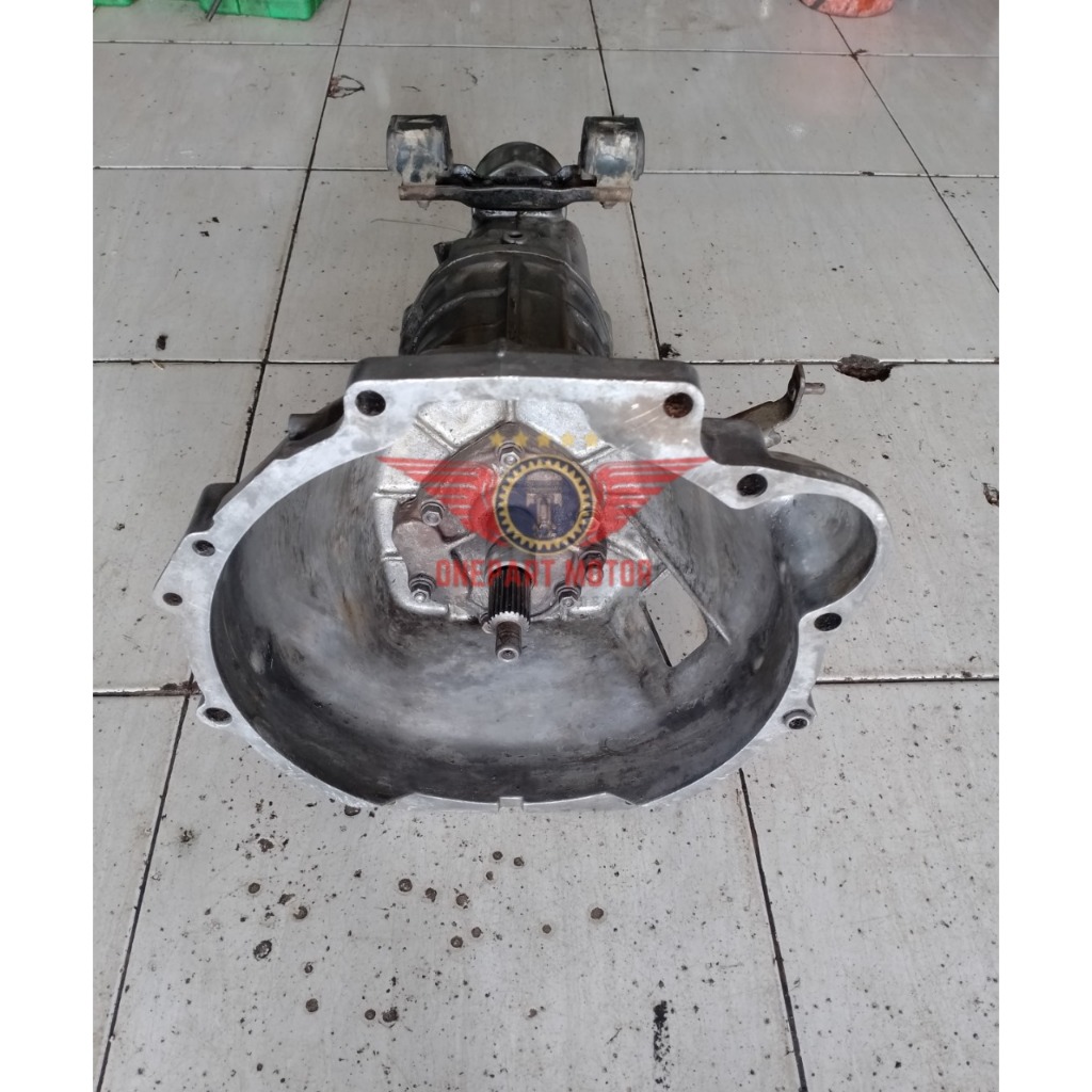TRANSMISI GEARBOX PERSNELING L300 BENSIN 5 SPEED ORIGINAL