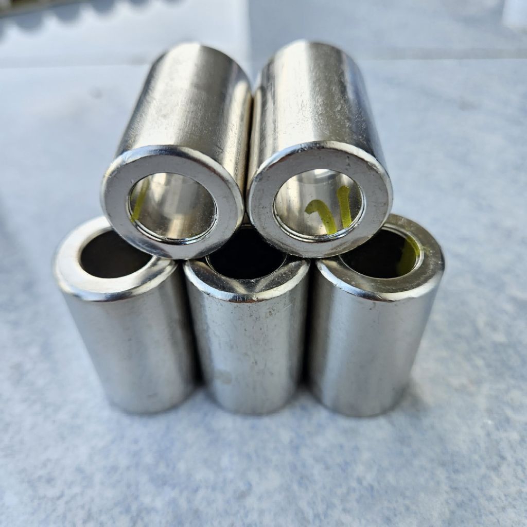 Bosh Boshing Finishing Nekel Mengkilap M12 M13 OD 23 mm ID 13 mm Panjang 38  mm Untuk Baut 17-19 M12