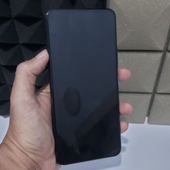 Asus Zenfone 8 Flip Handphone Zenfone 8Flip