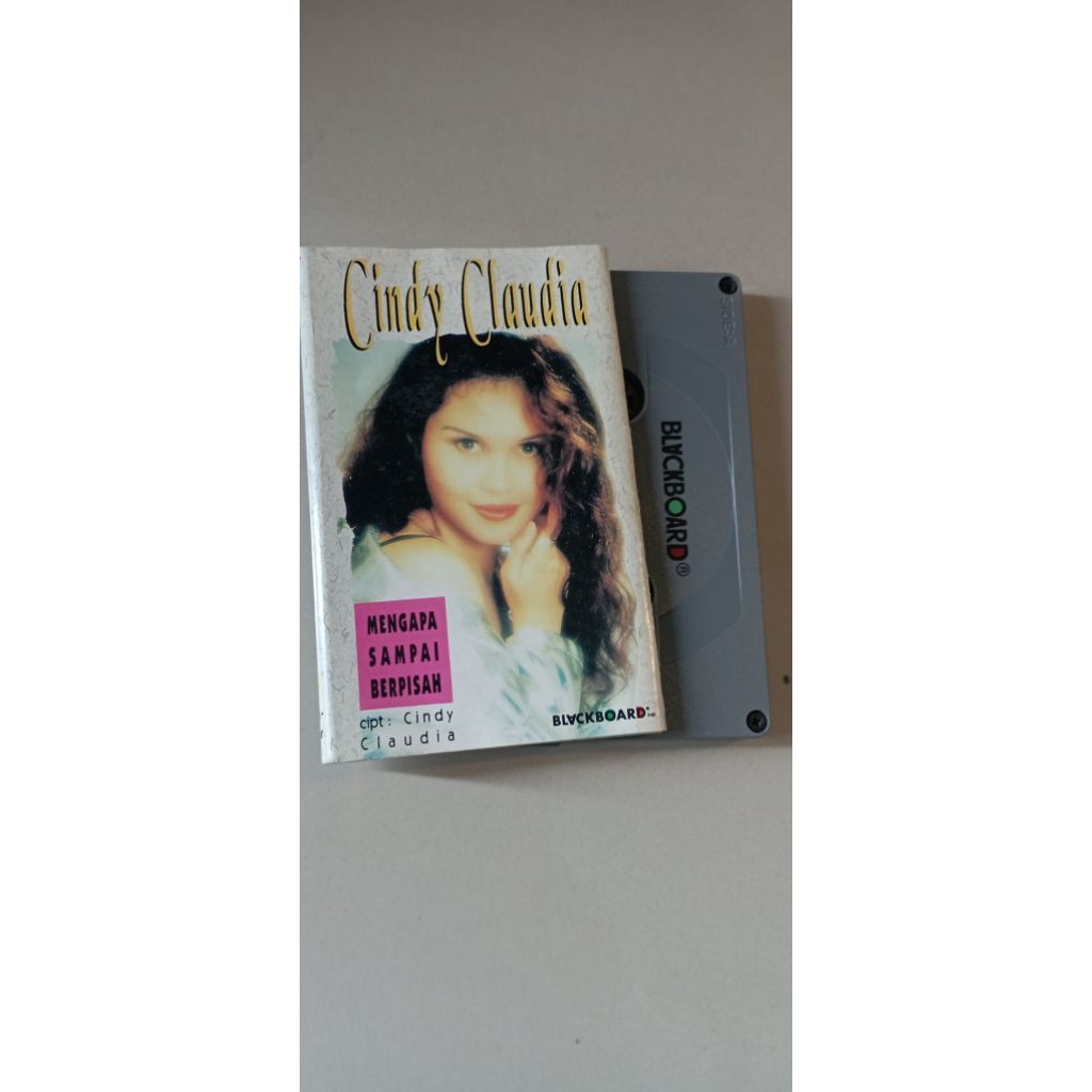 KASET CINDY CLAUDIA mengapa sampai berpisah