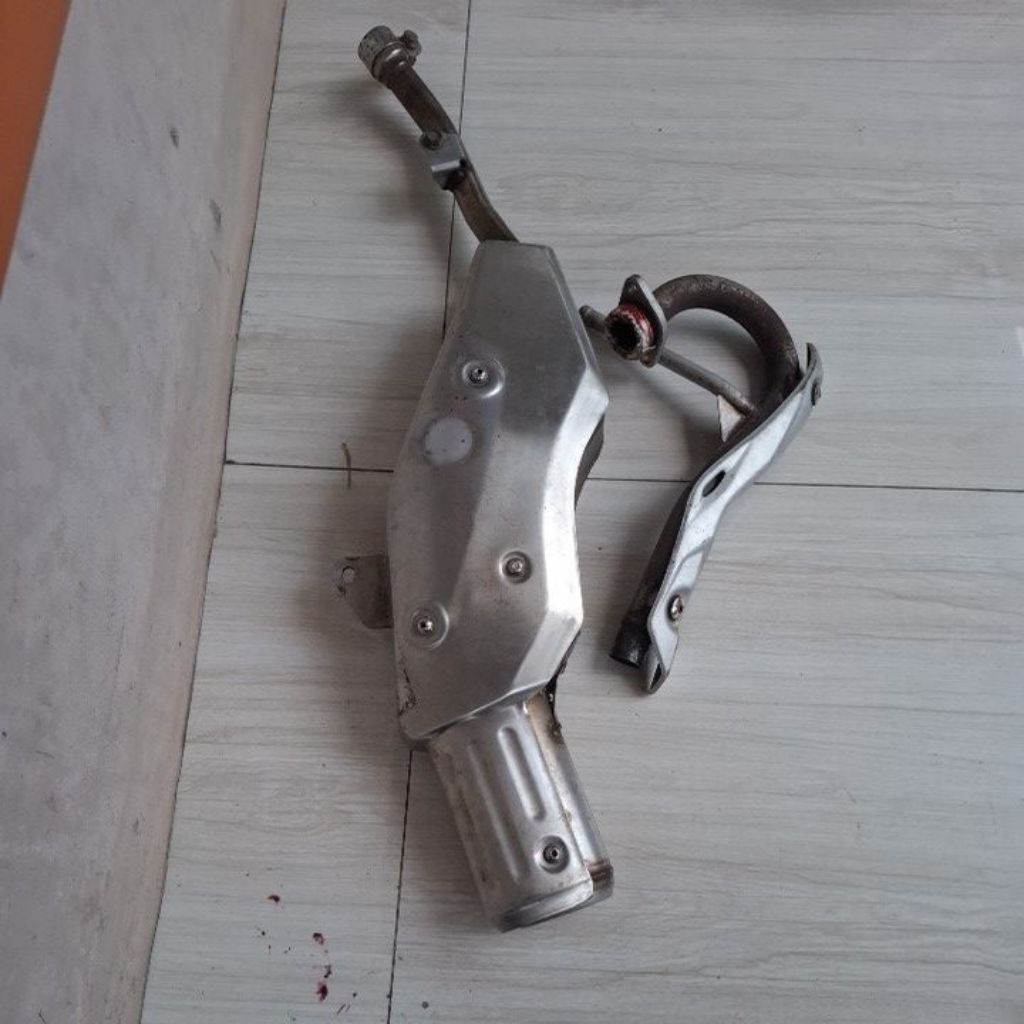Knalpot standar klx 150