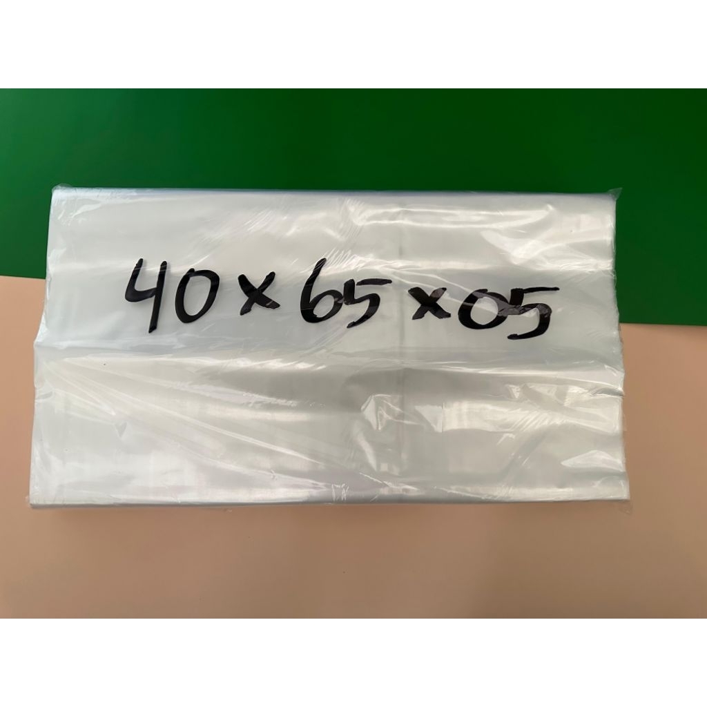 Plastik bening PP 40x65 tebal 05 isi 100 lembar