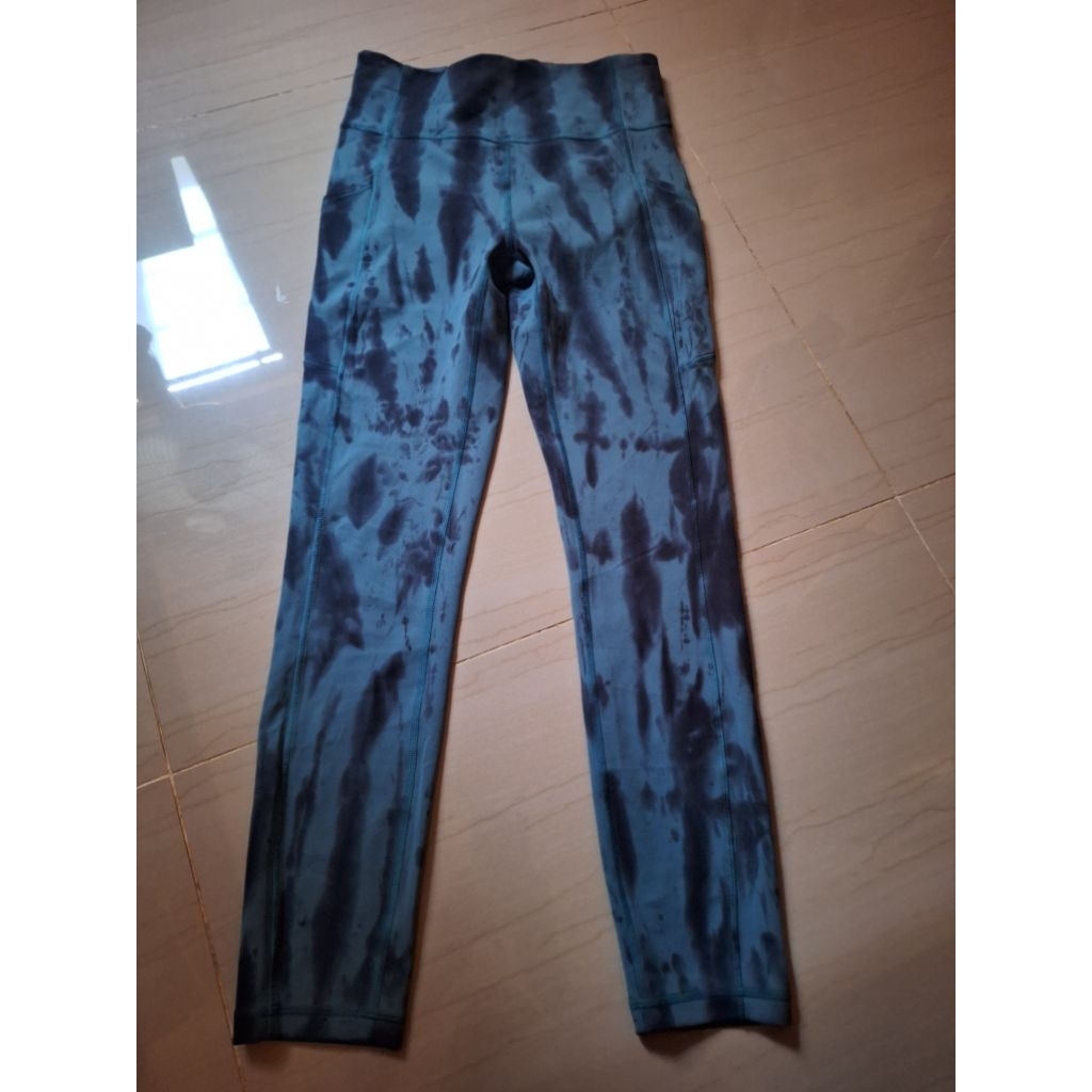 LULULEMON Legging wanita nomer 4