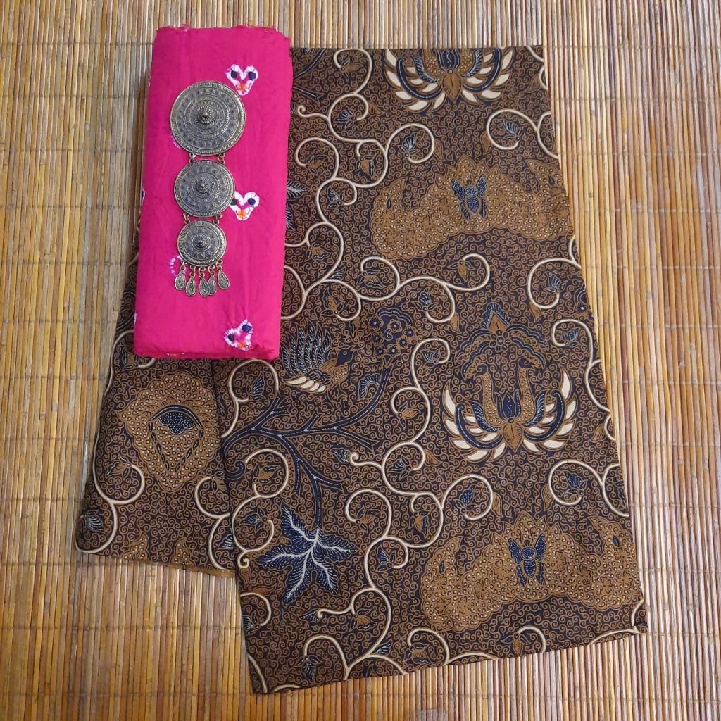Batik Sogan Lawasan Solo