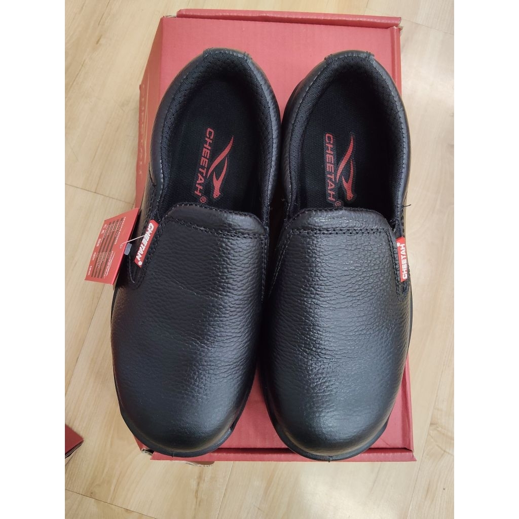 Cheetah safety shoes