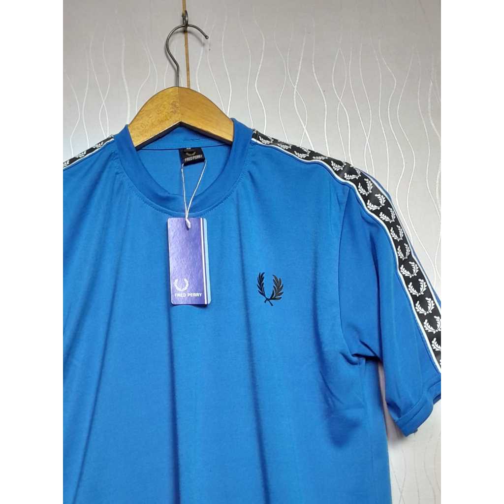 Freed Perry Tshirt Contrass Blue Colour Bahan Katun 24s / Kaos Simple Pria Basic Distro Original