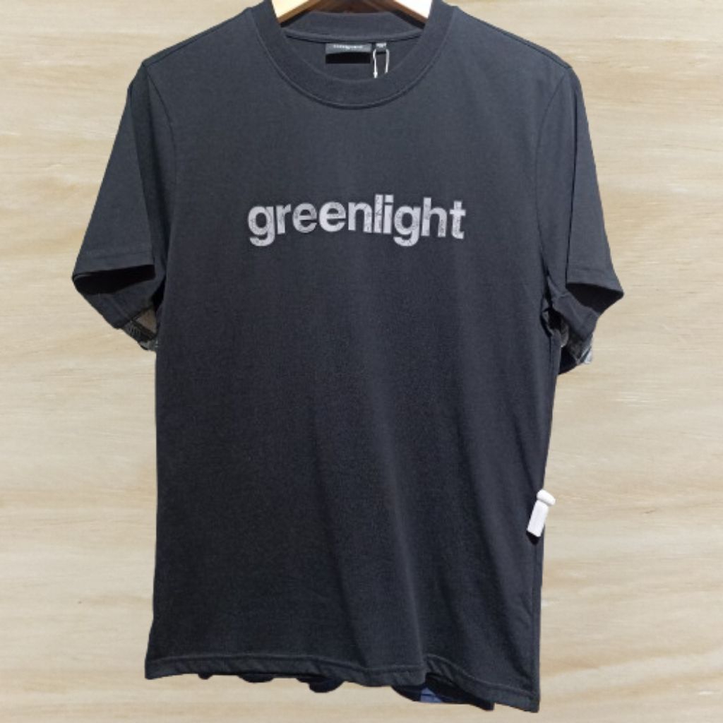 GREENLIGHT - KAOS PRIA TANGAN PENDEK REGULAR FIT ORIGINAL GREENLIGHT