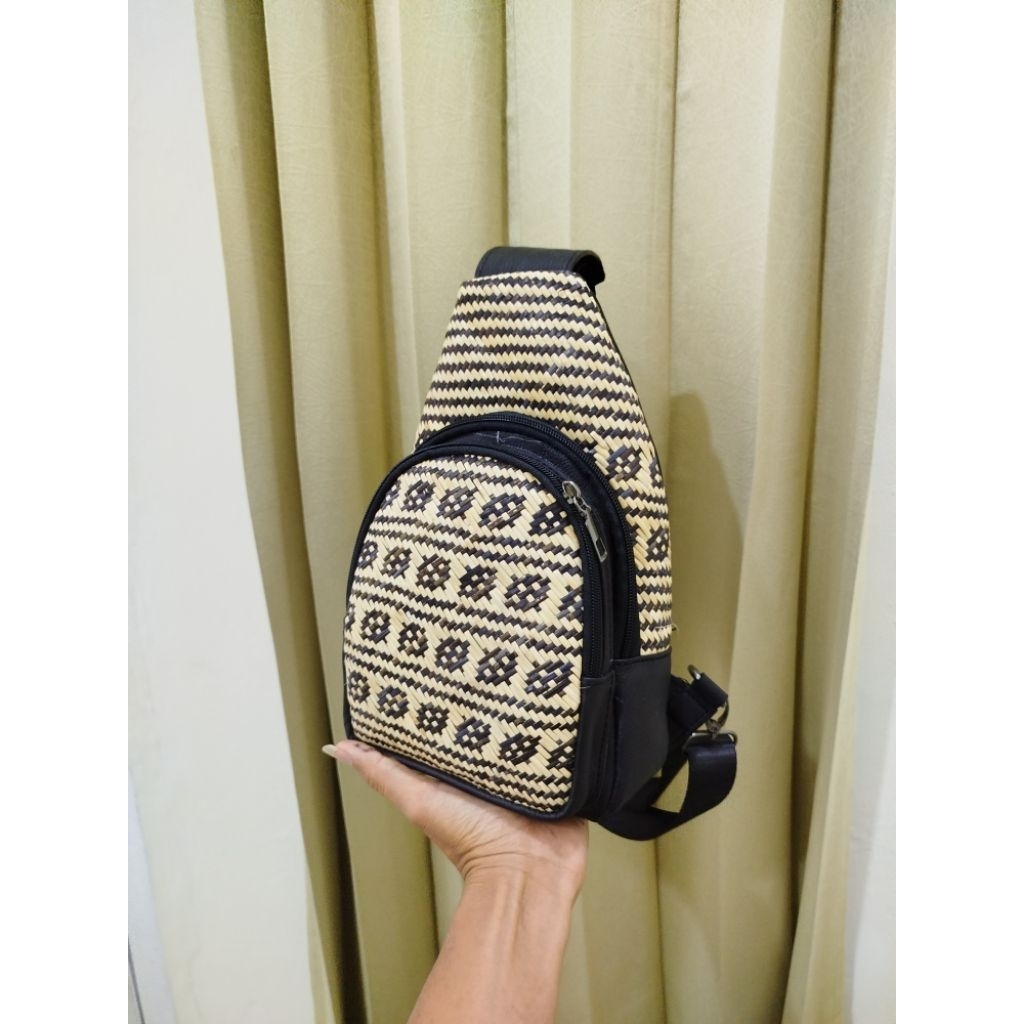 TAS SELEMPANG ROTAN PRIA/WANITA