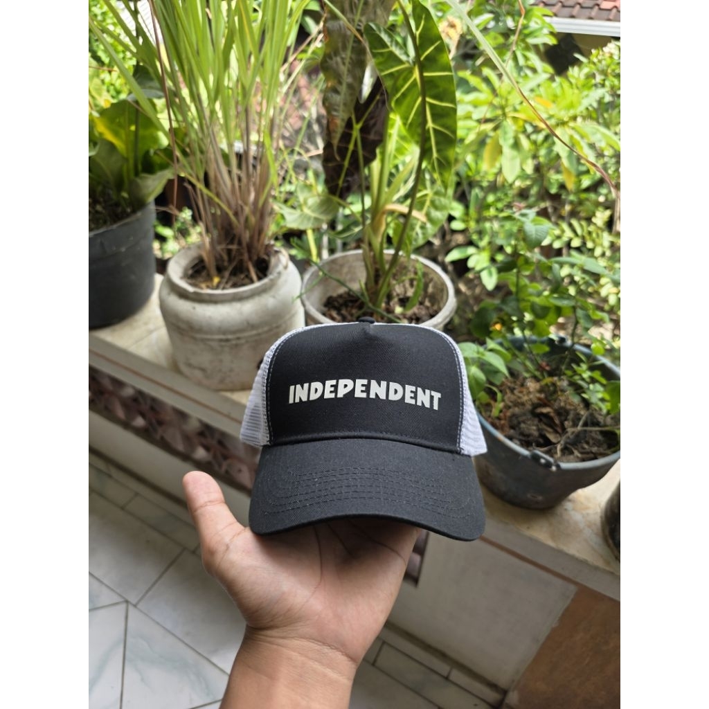 trucker hat independent