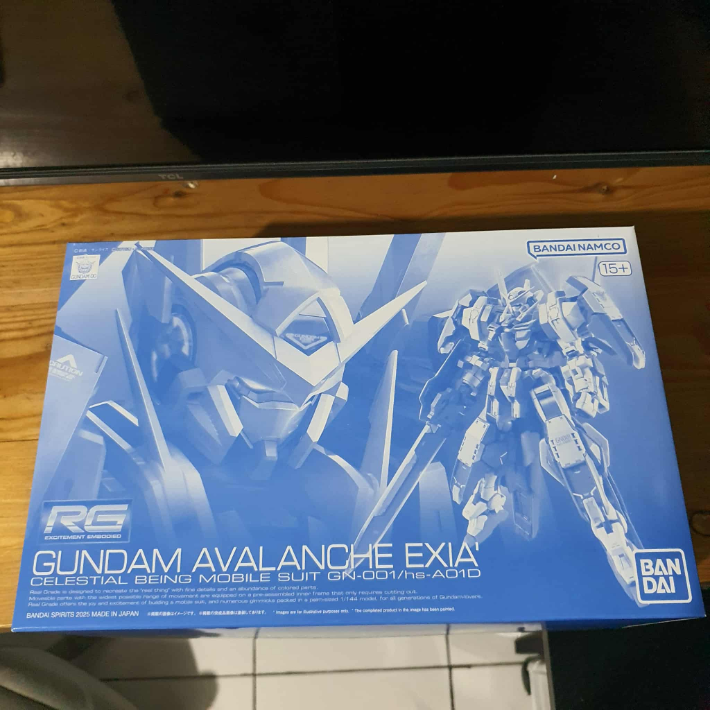 RG Gundam Avalanche Exia Premium Bandai Original