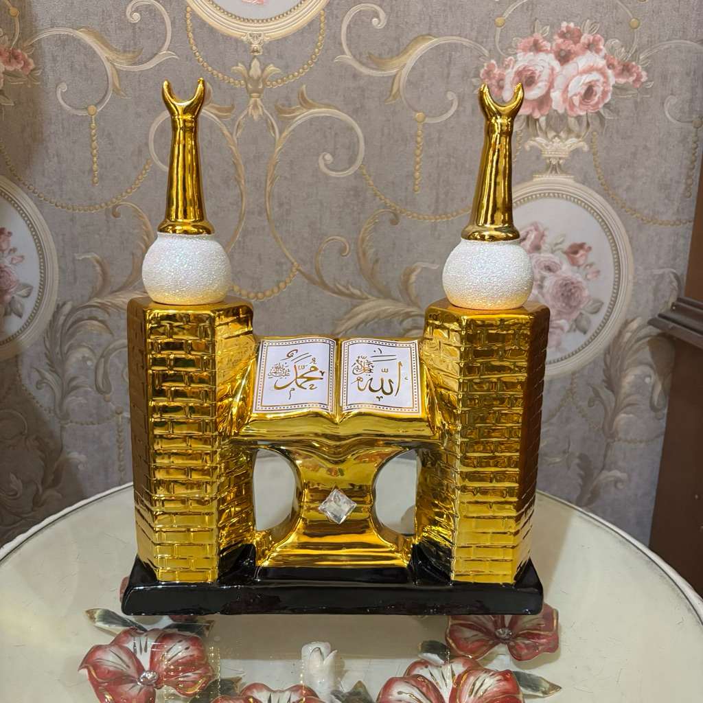 Pajangan Kaligrafi Masjid Gold