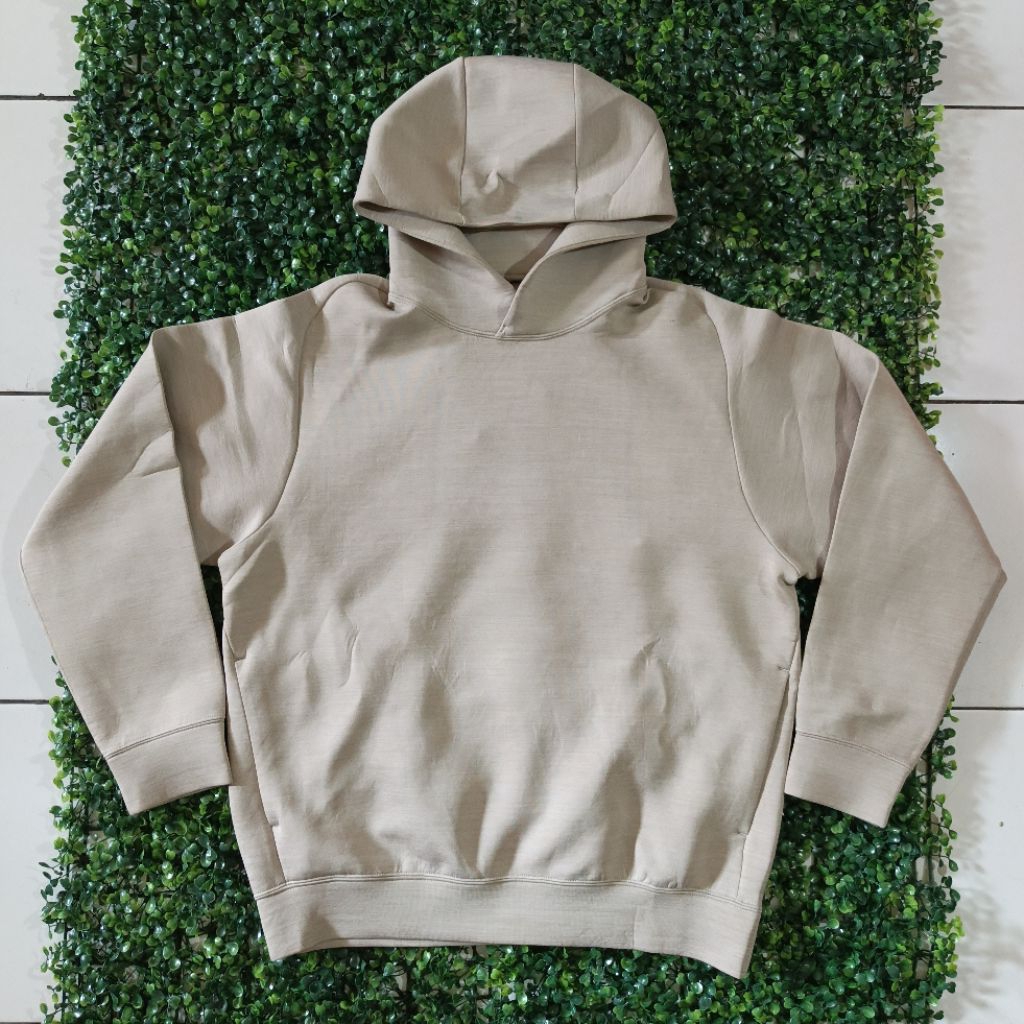 UNIQLO Pullover Sweat Dry Hoodie Ultra Stretch Scuba