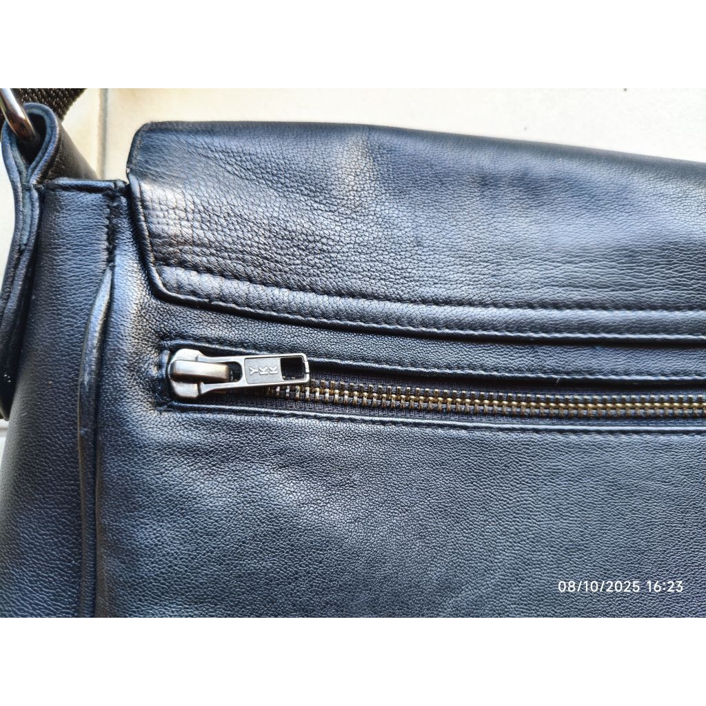 Tas Selempang Asli KULIT zipper YKK
