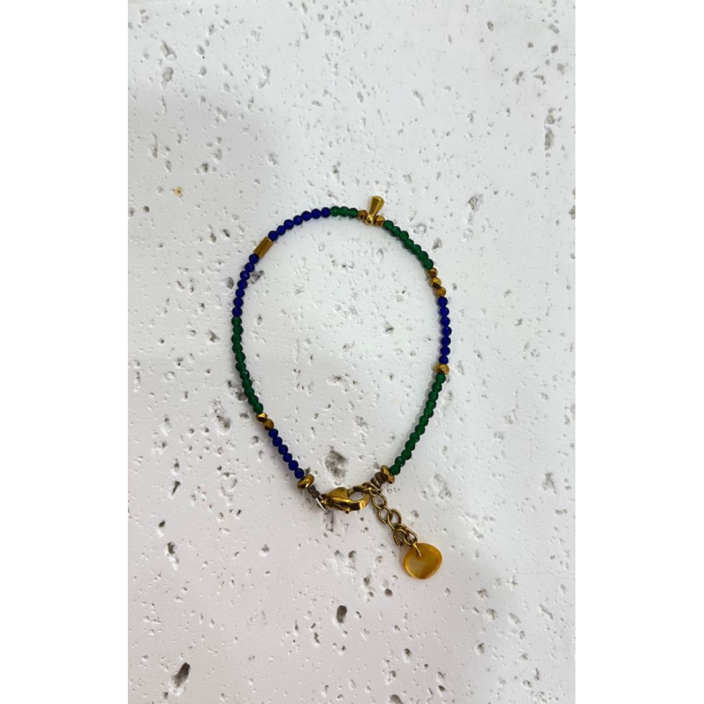 Chevron Gayo bracelet by Bohemian tropical series.