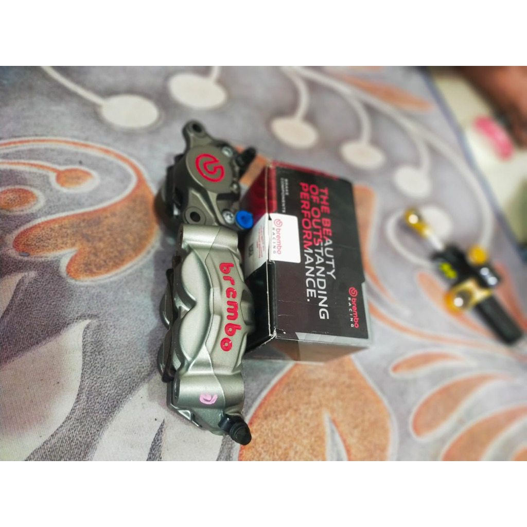Caliper Kaawee Brembo