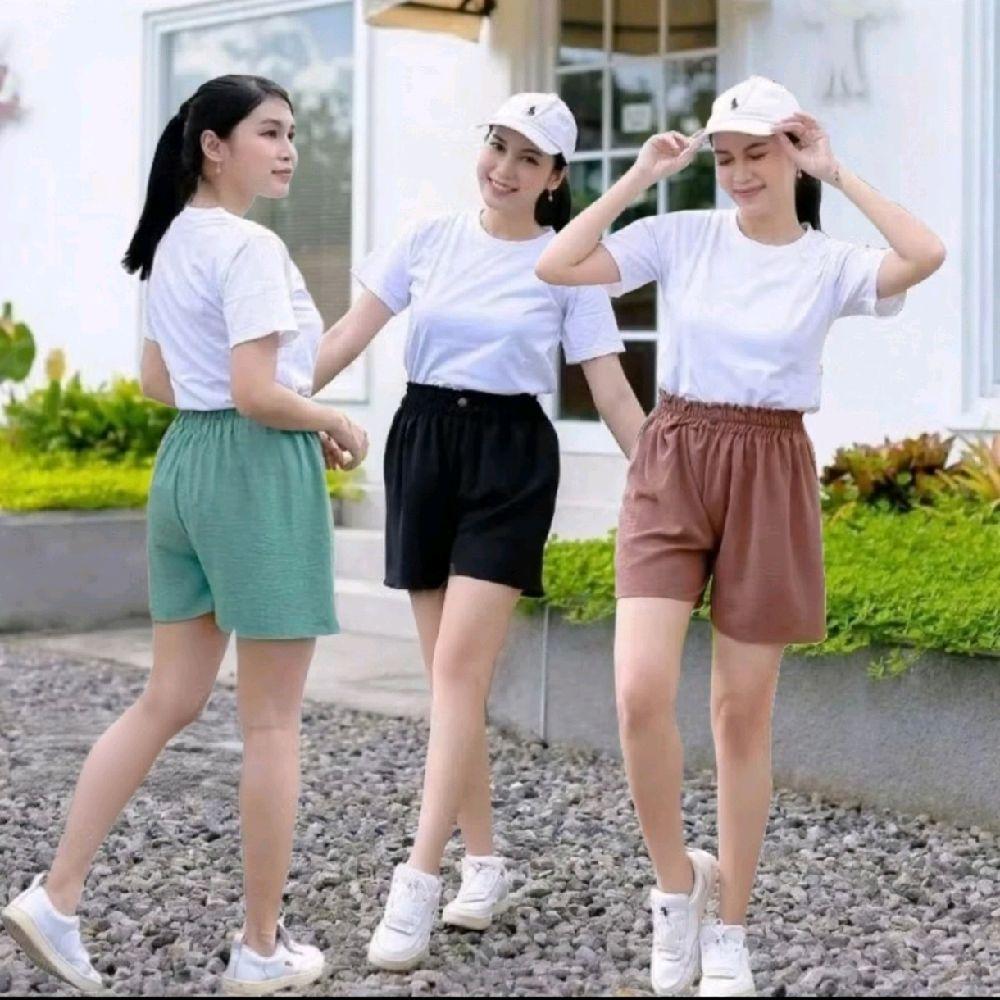 TURUN HARGA  Celana Pendek Wanita Kekinian Hot pants Crinkle Airflow Ukuran PJ 45 cm LP 120 cm