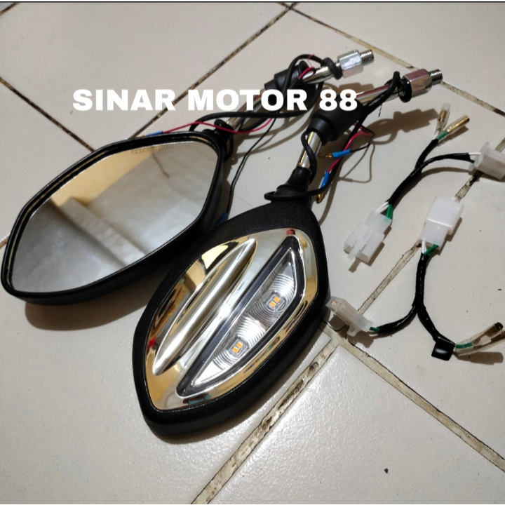 PROMO Spion Lampu Sein Plus Soket 1 Set Kiri kanan Spion Led Sein motor Honda Yamaha Universal Kaca 