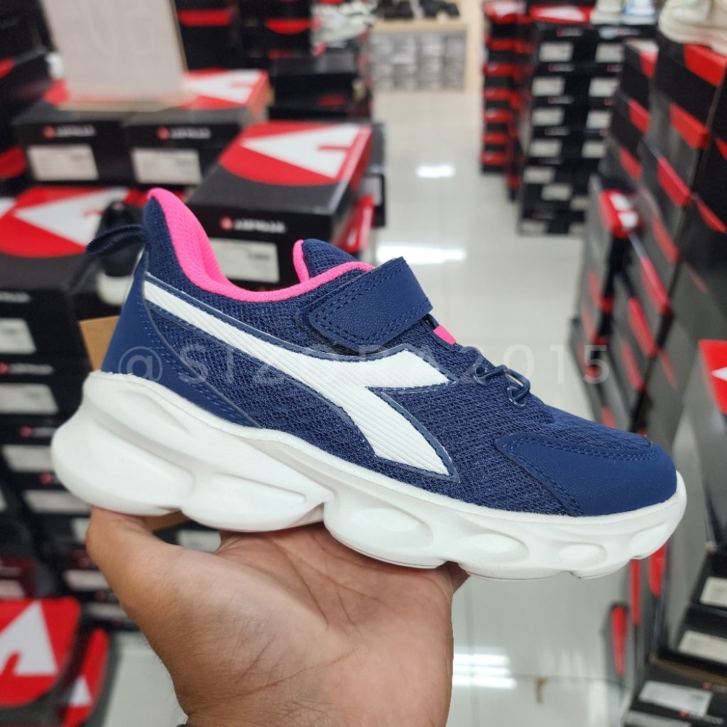 Sepatu Anak Diadora ORIGINAL NAPOLI JR DIACX250301E