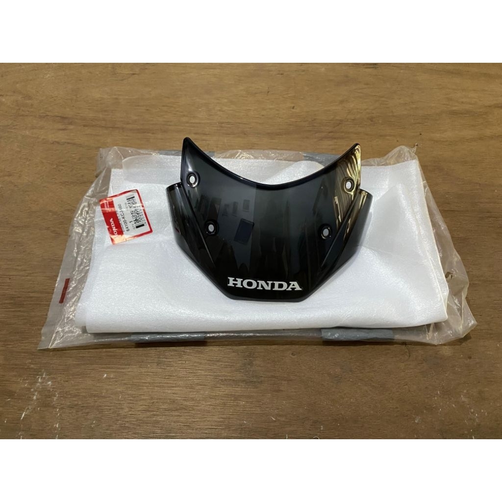 64100 KCJ 660 visor tiger revo tirev original baru AHM