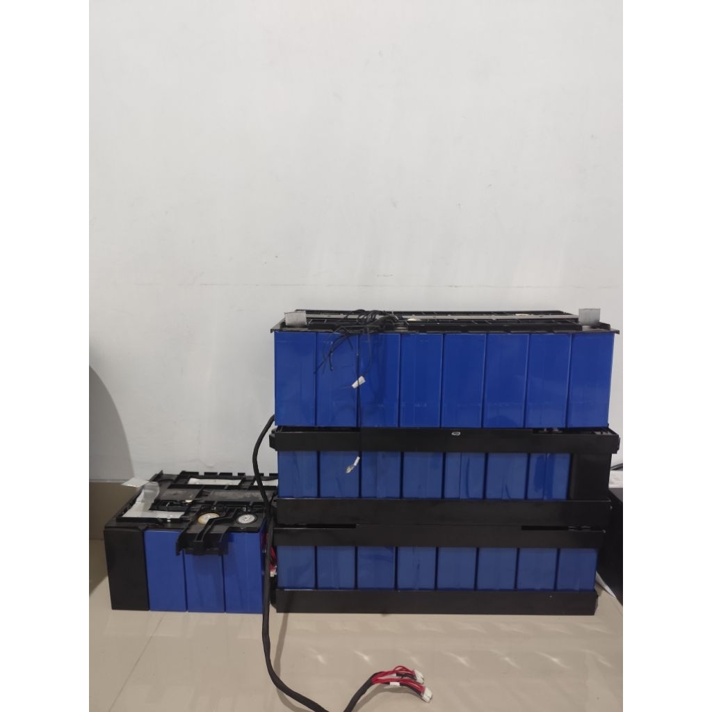batre lifepo4 12 Volt, 100 Ampre