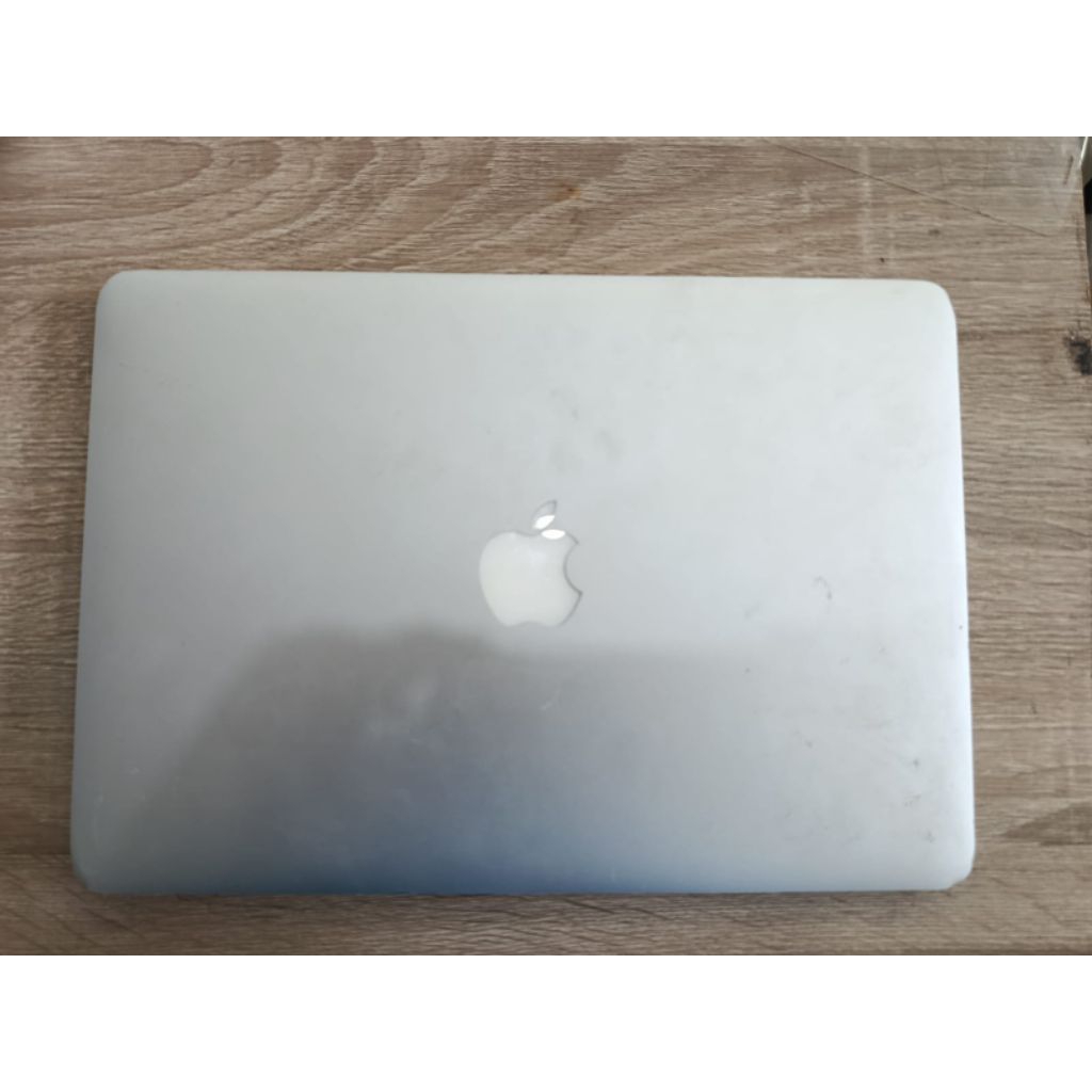 Macbook Air 2017 13 inch Core i5 8/256