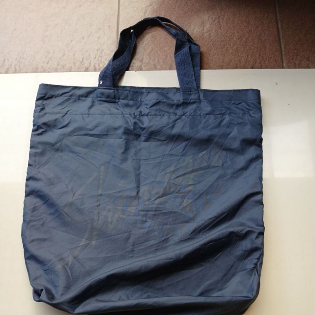 Tas belanja besar nilon serut