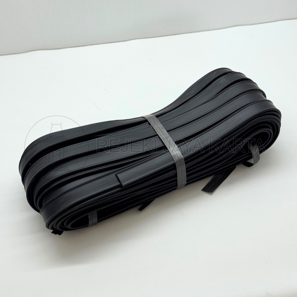 Karet Strip Lis Rolling Door Lebar 2,3 cm Hitam per meter