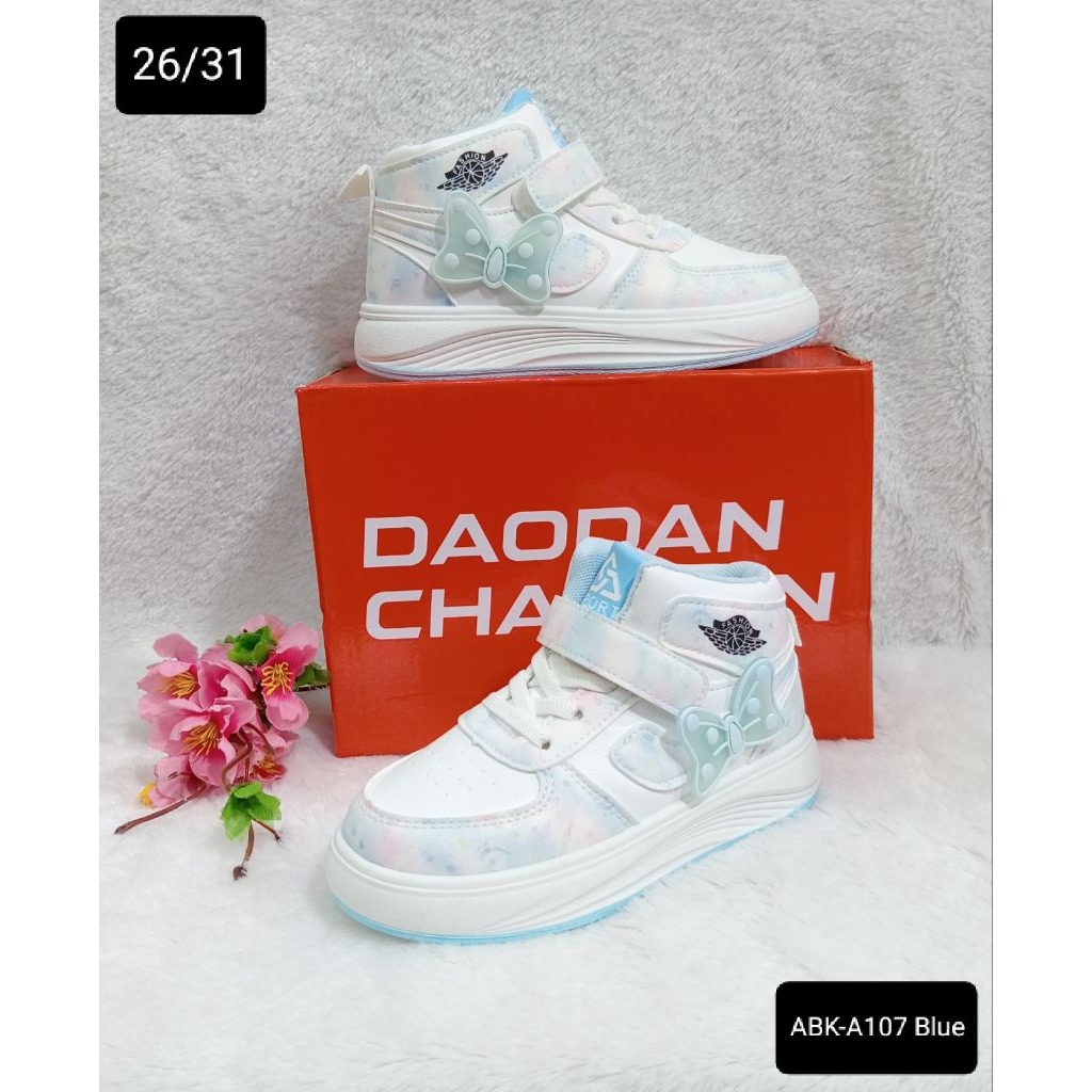 SEPATU SNEAKER (BOT) ANAK CEWEK USIA 2-5 THN IMPORT KEKINIAN LEMBUT DAN RINGAN
