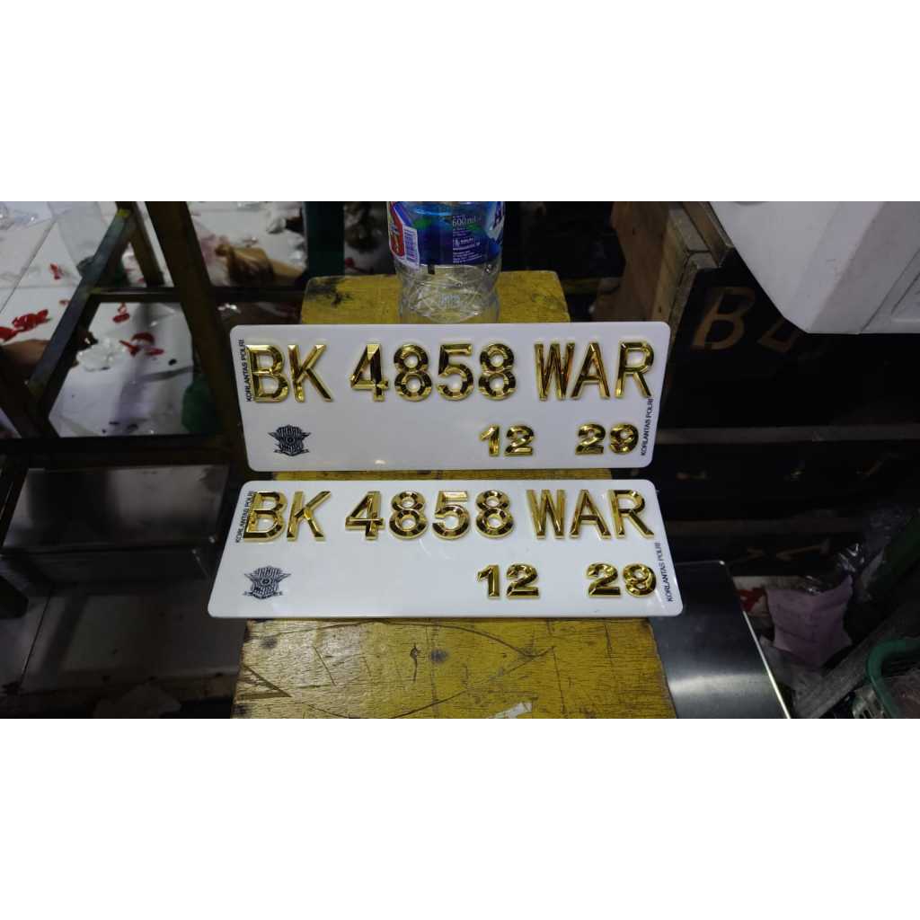 Plat Nomor Motor Timbul Model Lancip/Diamond Gold