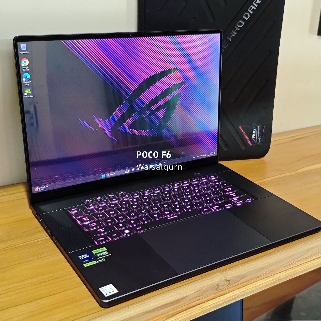 Asus ROG Zephyrus G16 2024 OLED GU605MU Core Ultra 7 155H RTX 4050 240Hz laptop gaming slim tipis se