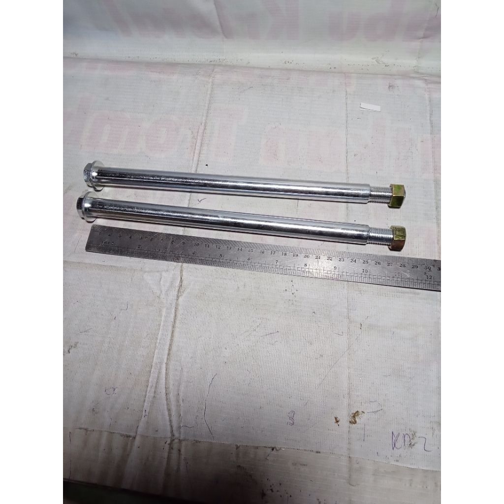 AS RODA BELAKANG TIGER PANJANG 28CM  DIAMETER 17MM /AS RODA BELAKANG  KLX 150 PANJANG 28CM DIAMETER 