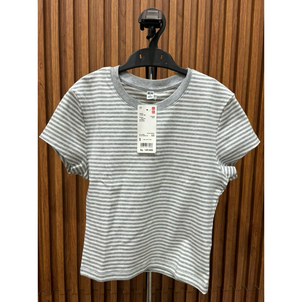 Atasan Baju Wanita Merk Uniqlo