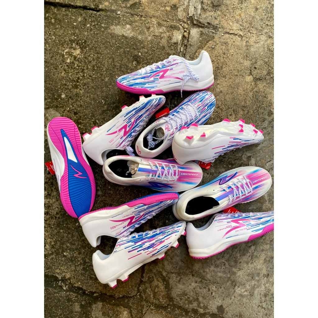 SPECS LIGHTSPEED REBORN MAGNEFICO IN (FUTSAL)