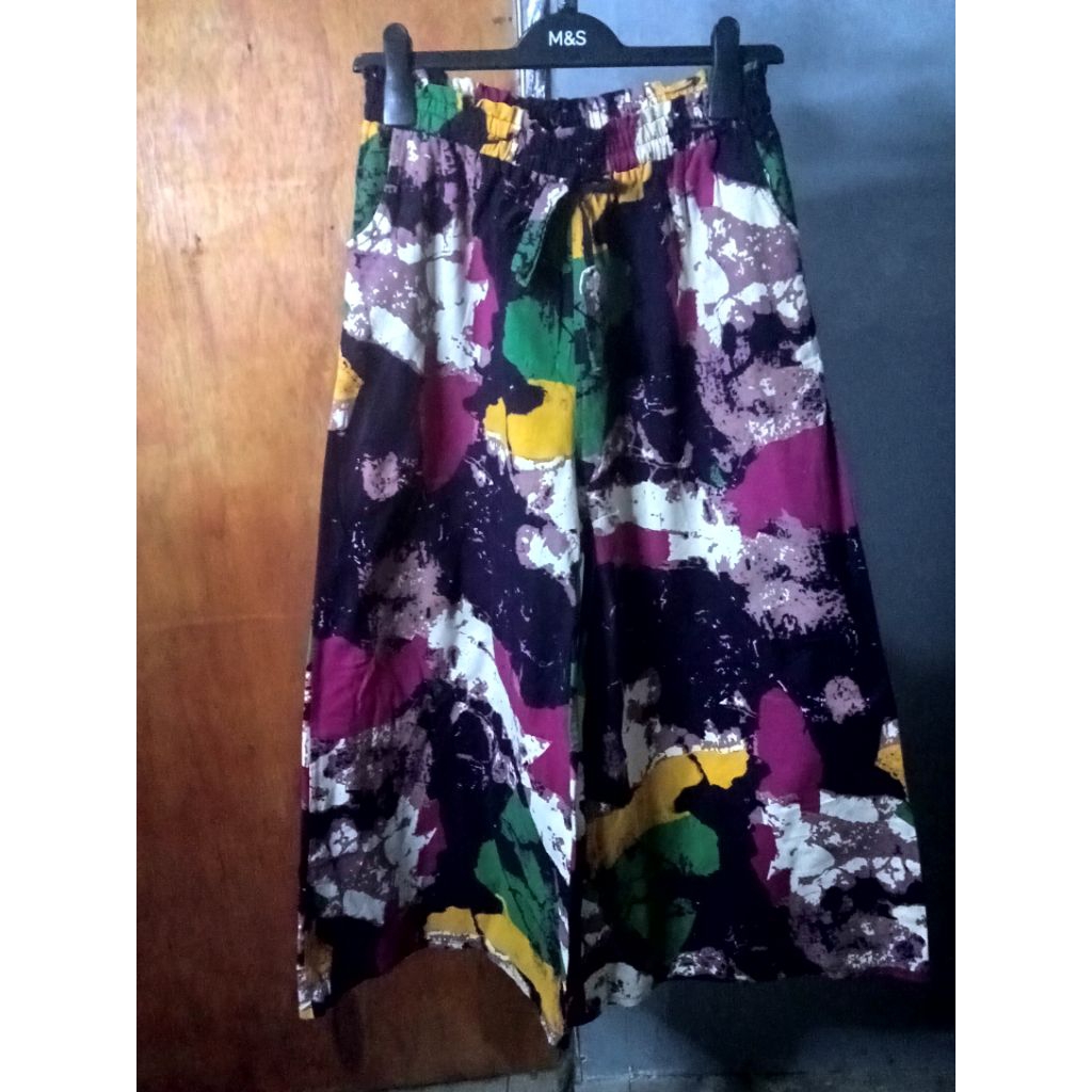 Celana kulot kain warna warni