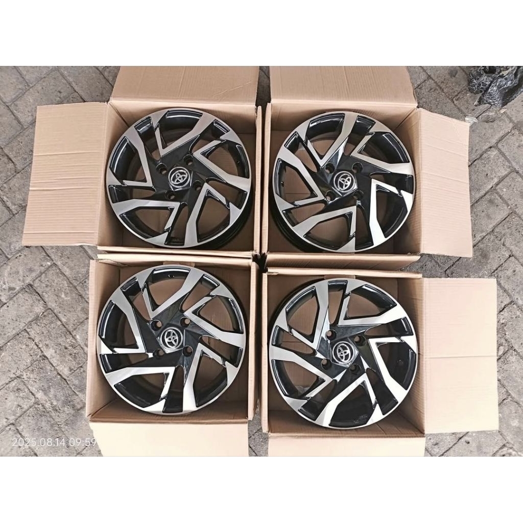 Velg oem avanza veloz terbaru ring 15 lebar 5,5 baut 4x114