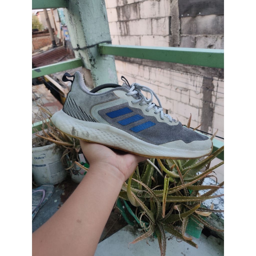 Sepatu Adi Fluid Street Run Sport Sneakers Size 45